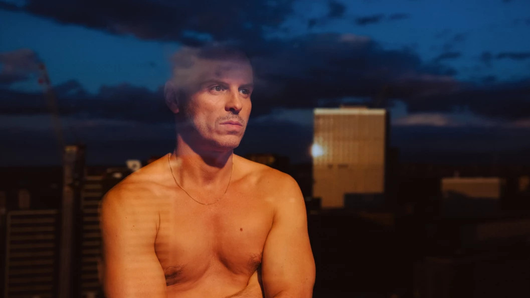 All of Us Strangers is een magische, emotionele mindfuck 