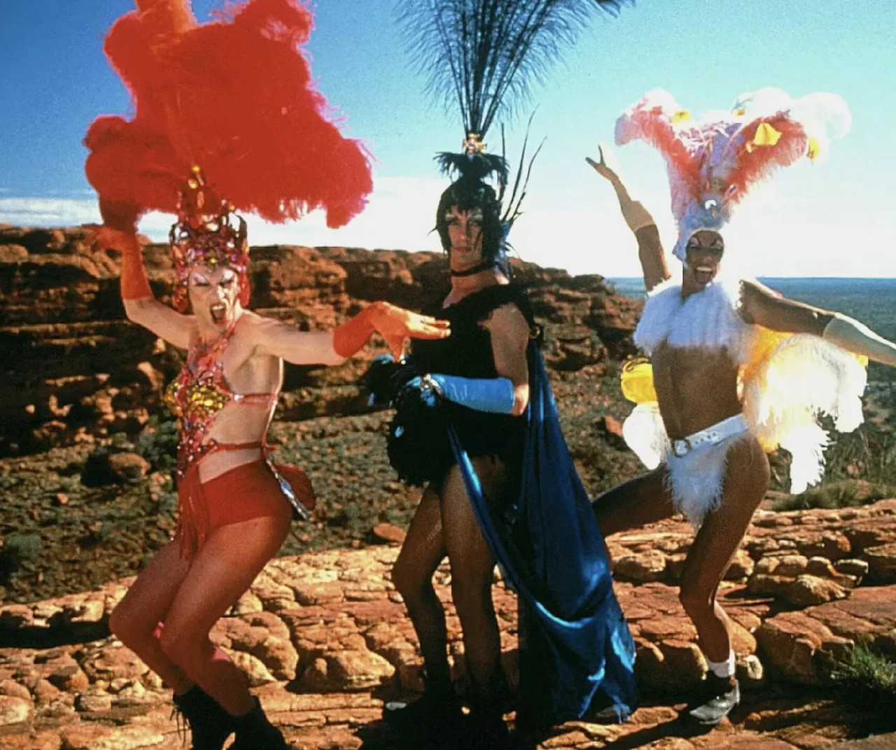 Er komt een vervolg op Priscilla, Queen of the Desert – met de originele cast