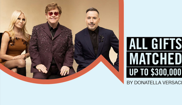 Doneer nu aan de Elton John Aids Foundation en je gift wordt verdriedubbeld