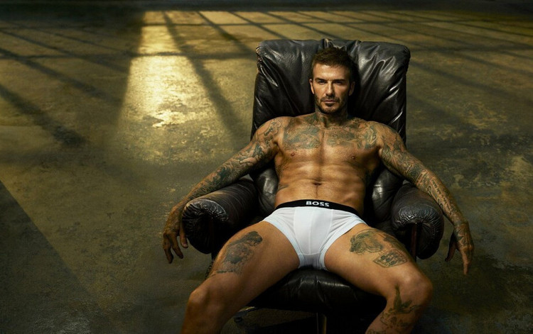 Foto’s en video: zo ziet David Beckham eruit in de ondergoedcampagne van Boss