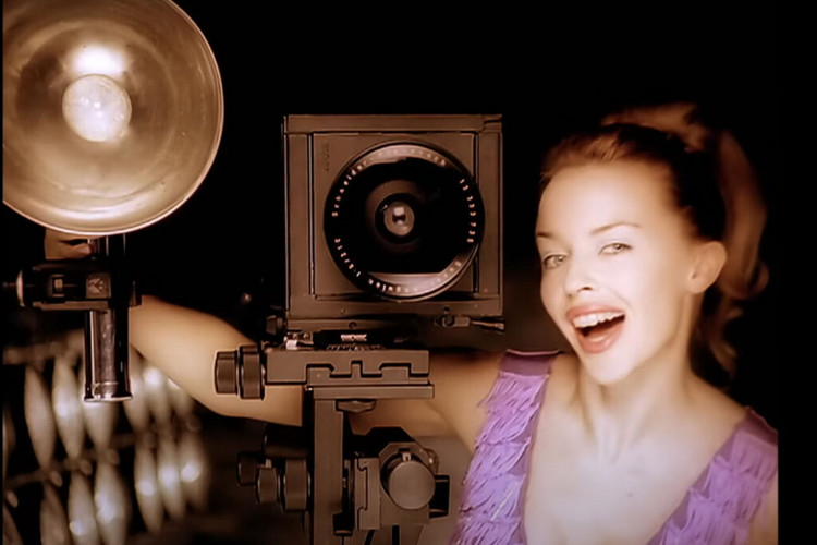 Lekkere muziek: 10 inventieve video’s van Kylie Minogue
