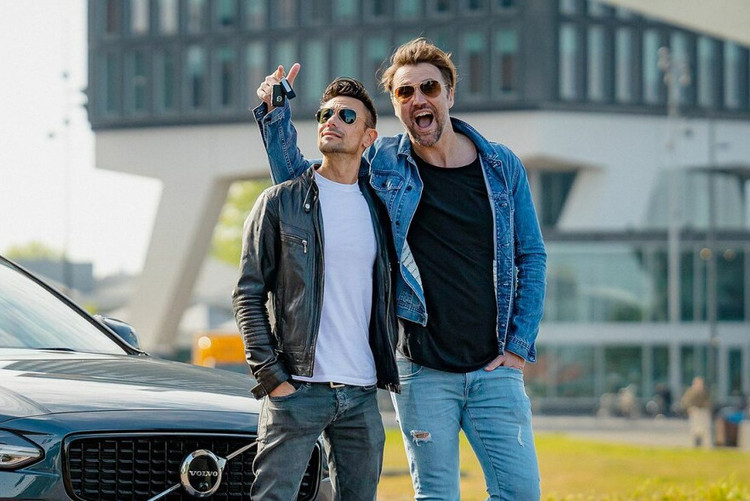 Happy couple Robin & Silvain: “Een hetero in een gaybar? Daar wilde ik meer over weten!”