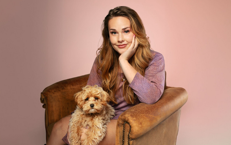 Tessel over haar hond Pif: “Mijn favoriete moment is als Pif net wakker is, met haar haren alle kanten op”