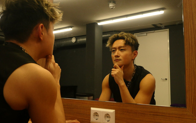 Zanger Ryan Song: "Ik weet hoe hoe belangrijk het is om op te komen voor vrouwenrechten en de rechten van minderheden"