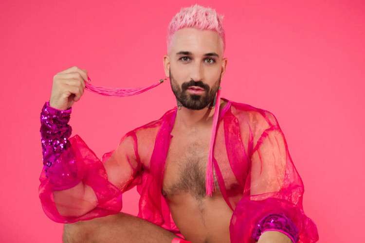 Overzicht: deze tien up & coming queer artiesten lieten van zich horen in 2025