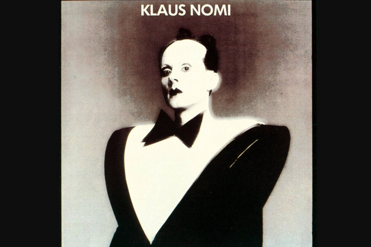 Lekkere muziek: de vaudeville / new wave / opera-video’s van Klaus Nomi uit het begin van de jaren tachtig