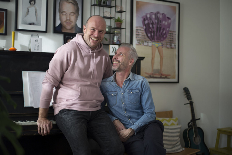 Happy Couple Zjon & Kevin: “Na onze eerste date hadden we al verkering”