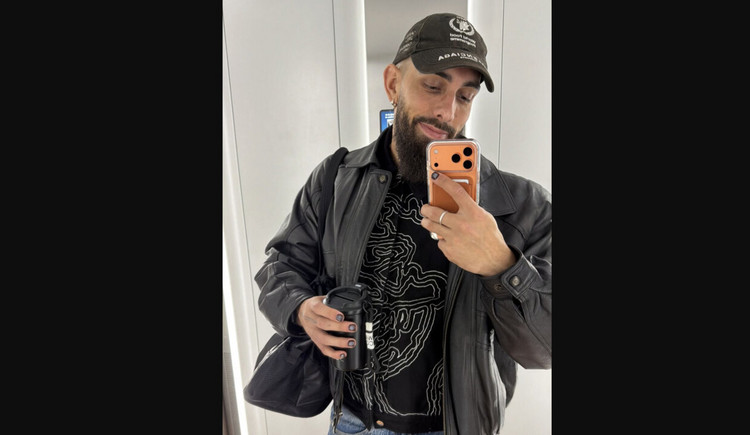 Spaanse voetballer Borja Iglesias uitgescholden vanwege nagellak: “Er is nog steeds veel homofobie in het voetbal”