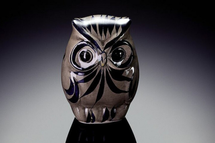 Hoe een uiltje vele gays van de tralies redde