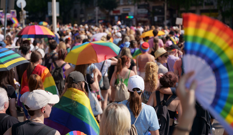 Tienduizenden Hongaren vieren Boedapest Pride: "De sfeer in het land is veel relaxter dan vorig jaar"